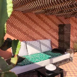 stylish-loft-with-private-roof-top.marrakeshhotelsmorocco.com/